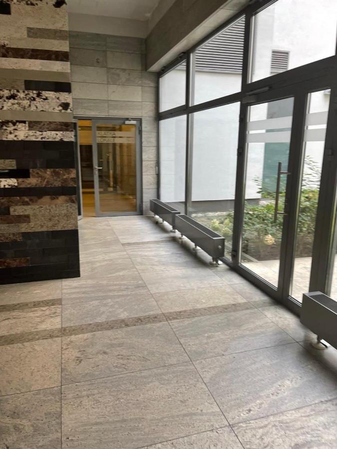 Apartament Apartament Obrzezna Airport Warszawa Zewnętrze zdjęcie