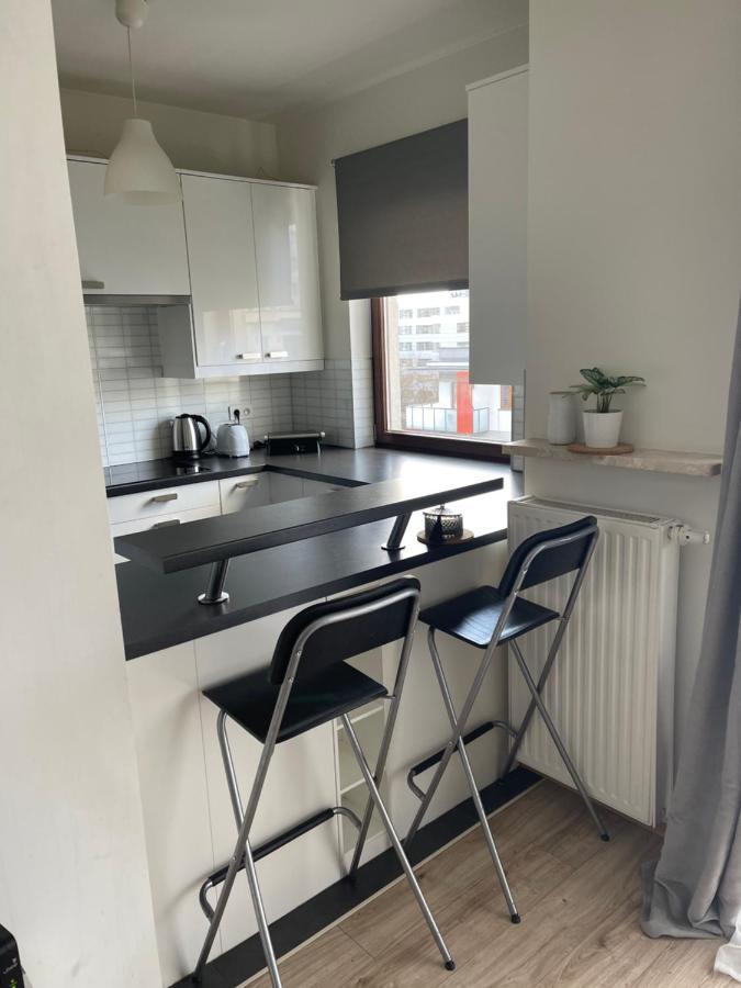 Apartament Apartament Obrzezna Airport Warszawa Zewnętrze zdjęcie